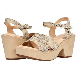 Clarks Maritsa 70 Strap Snake Print Platform Sandals- 7